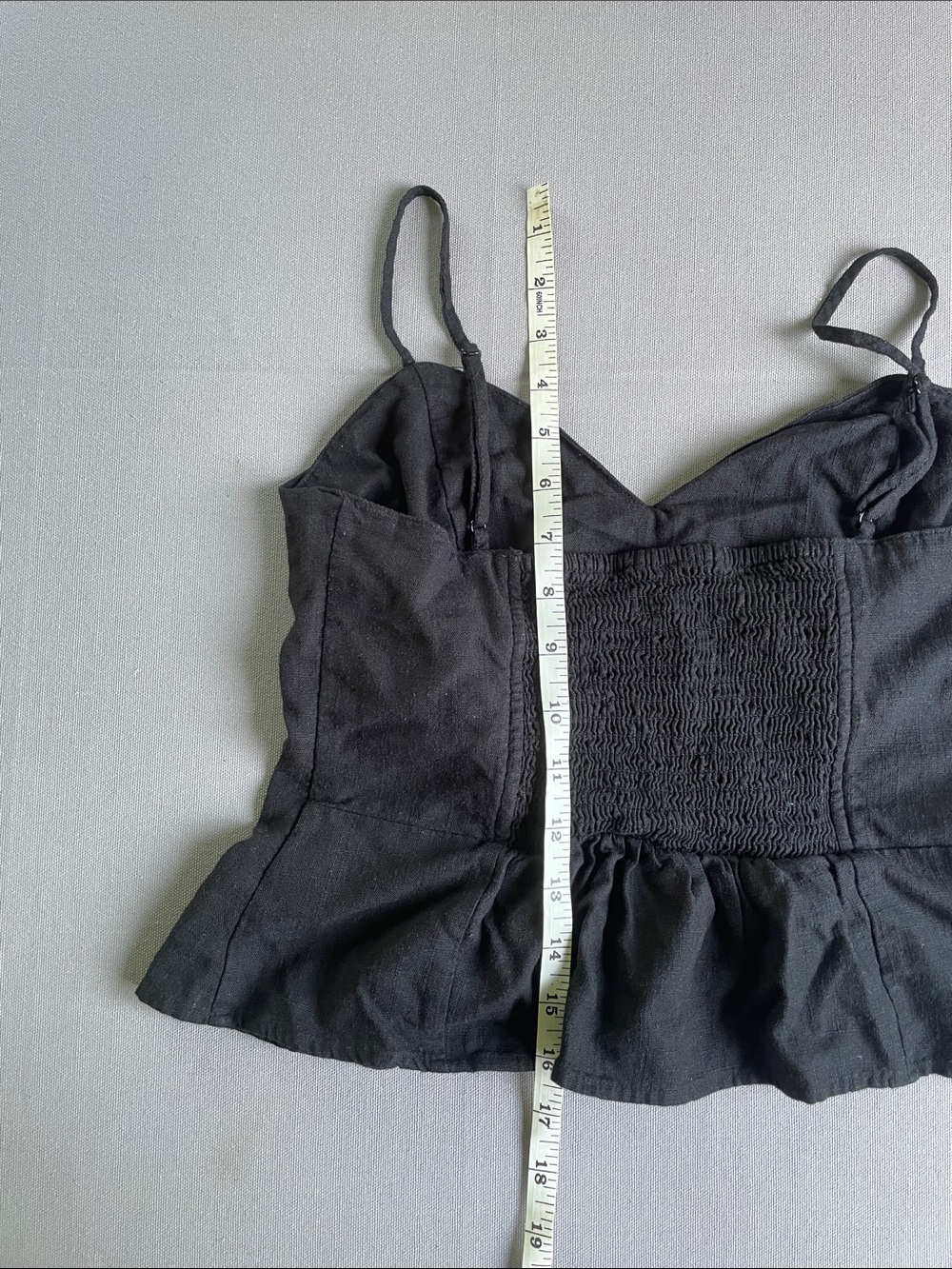 Express Cropped Tank Top - Picture 6 of 7
